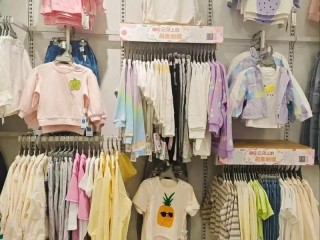 小学生衣服品牌有哪些？