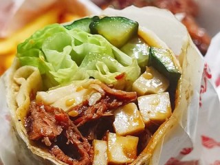 卤肉卷里都是什么肉？