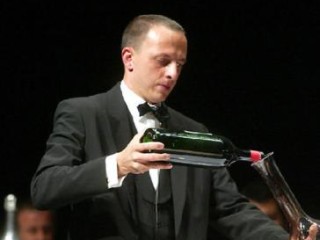 调酒员岗位职责