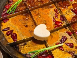 重庆火锅九宫格，哪些老店最正宗？