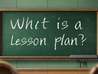 说课究竟是什么？30字内疑问标题