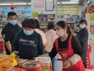 商品策划的核心职责是什么？