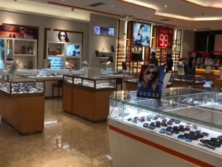 波涛眼镜都有哪些品牌