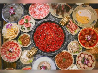 火锅有哪些节日专属吃法？