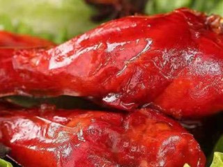 乡巴佬卤菜具体有哪些招牌品种？