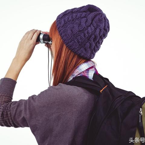 面试礼仪中怎么站才得体？站姿规范与注意事项有哪些