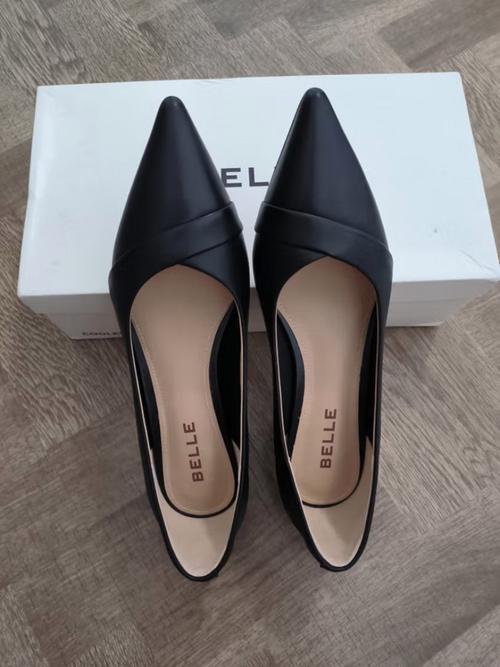 国外哪些女鞋品牌好看