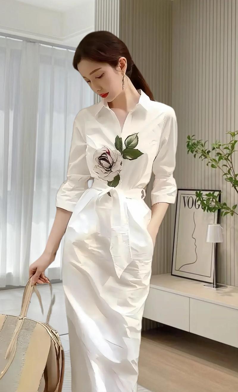 优雅女人服装有哪些