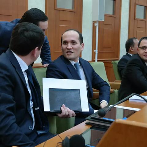 中心助理岗位职责