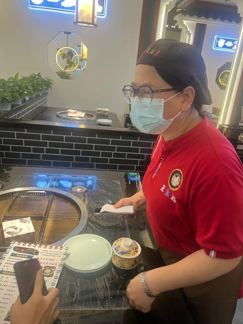 王宝器做过哪些餐饮