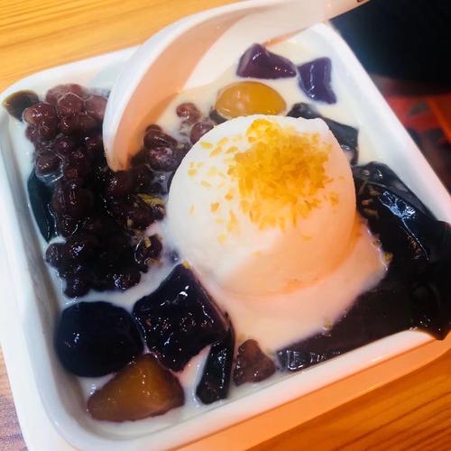 圆碌碌甜品都有哪些