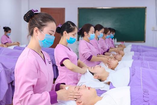 美容师培训哪些