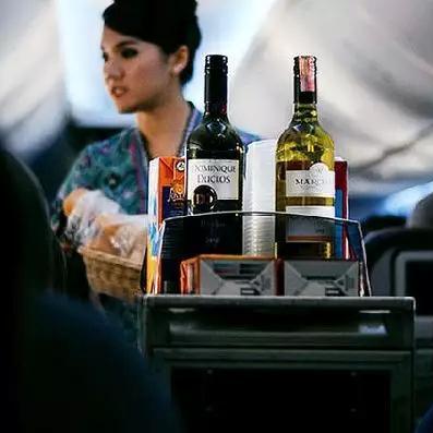 铁路乘务员具体职责有哪些? 铁路乘务员具体职责有哪些?