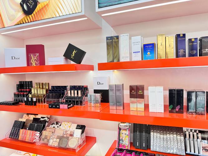 哪些店铺可以化妆