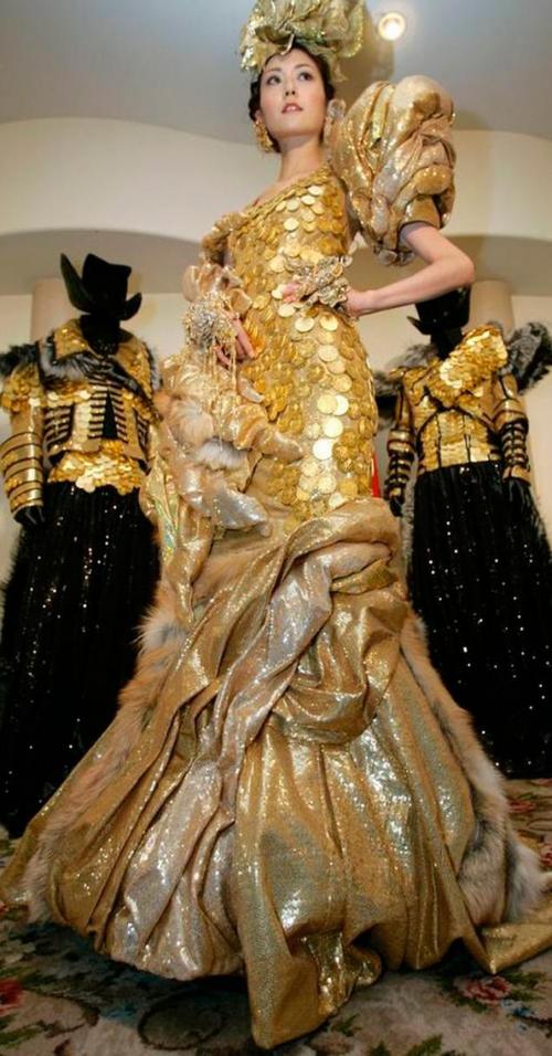 服装富豪有哪些