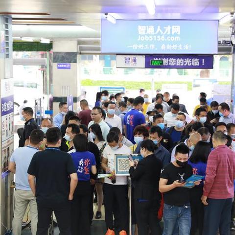 财务撰写岗位职责的核心要求是什么？