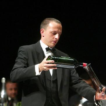 调酒员岗位职责