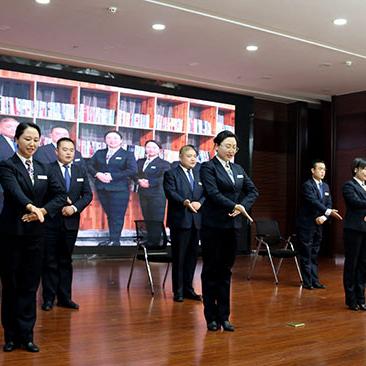 礼仪经理岗位职责