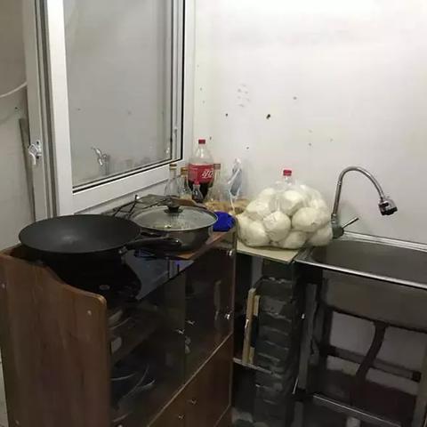 厨房经理岗位职责