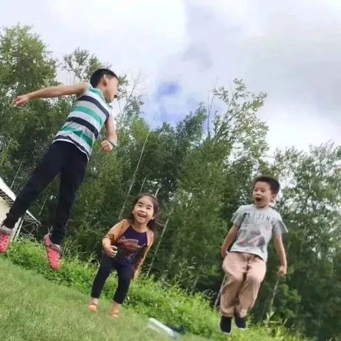 水疗客服岗位职责具体包括哪些核心内容？