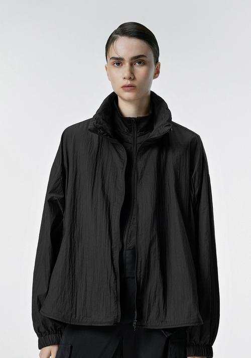 江南布衣哪些上市