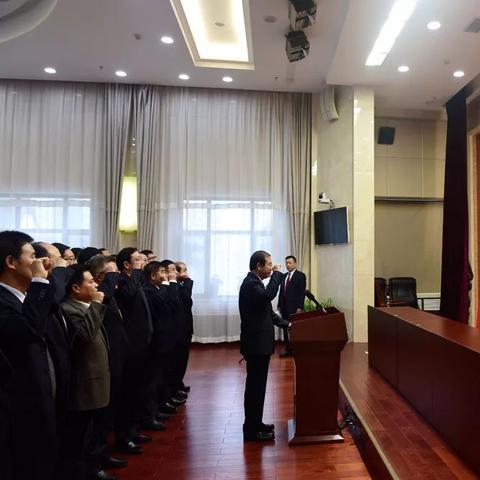 负责金融岗位职责