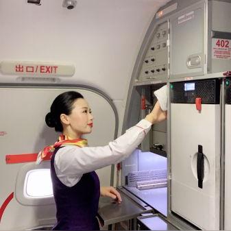 化妆销售岗位职责