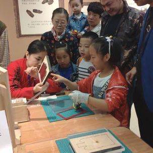 终端专员岗位职责具体包含哪些核心内容？