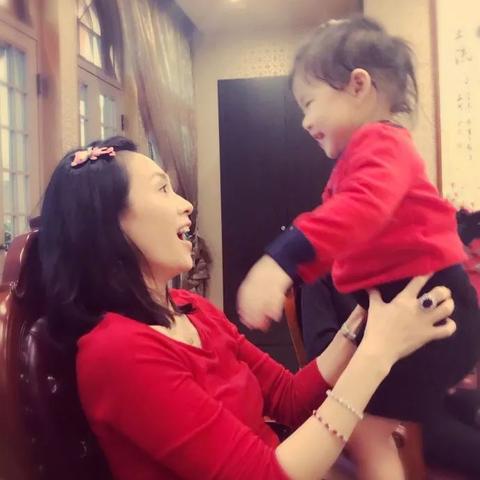 发卡中心岗位职责具体包含哪些核心任务？