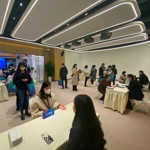 项目申报岗位职责具体包括哪些核心内容? 项目申报岗位职责具体包括哪些核心内容?