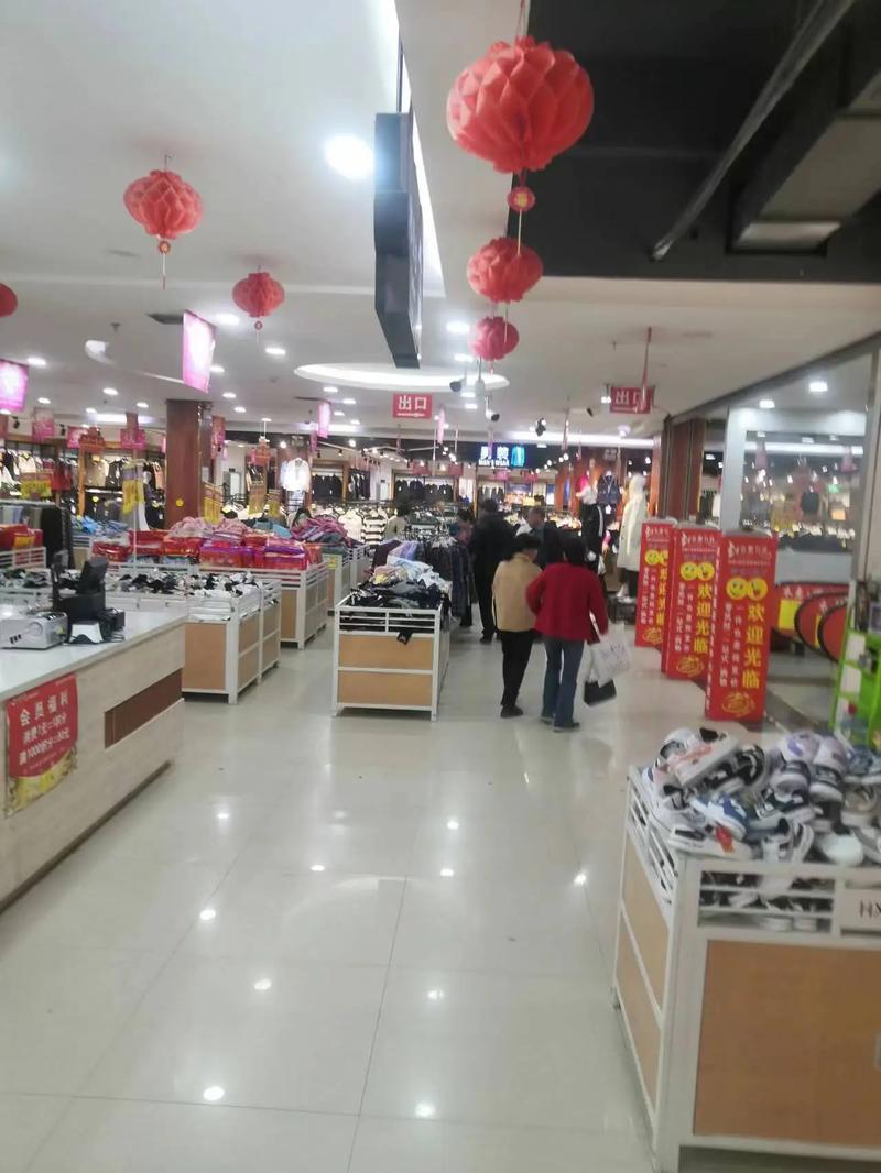 哪些渠道进货衣服