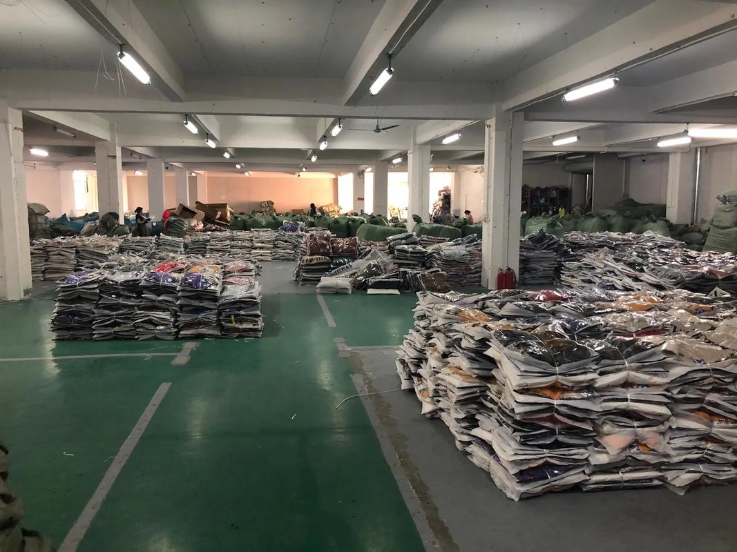 哪些渠道进货衣服