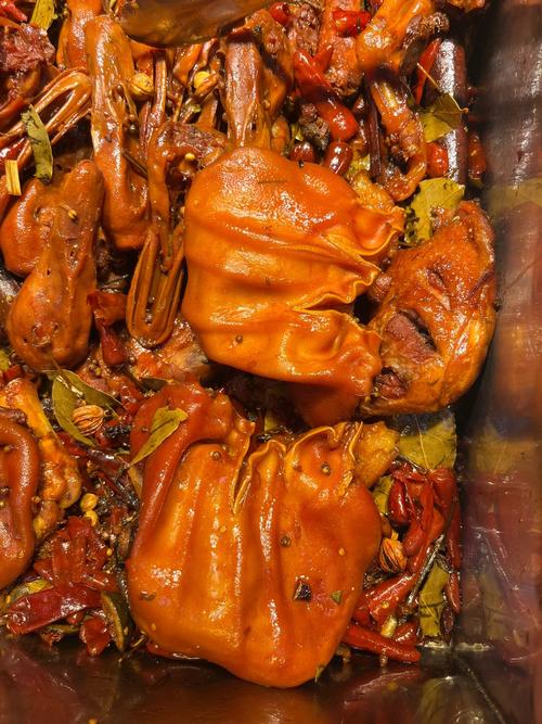 成都勾魂卤味哪些