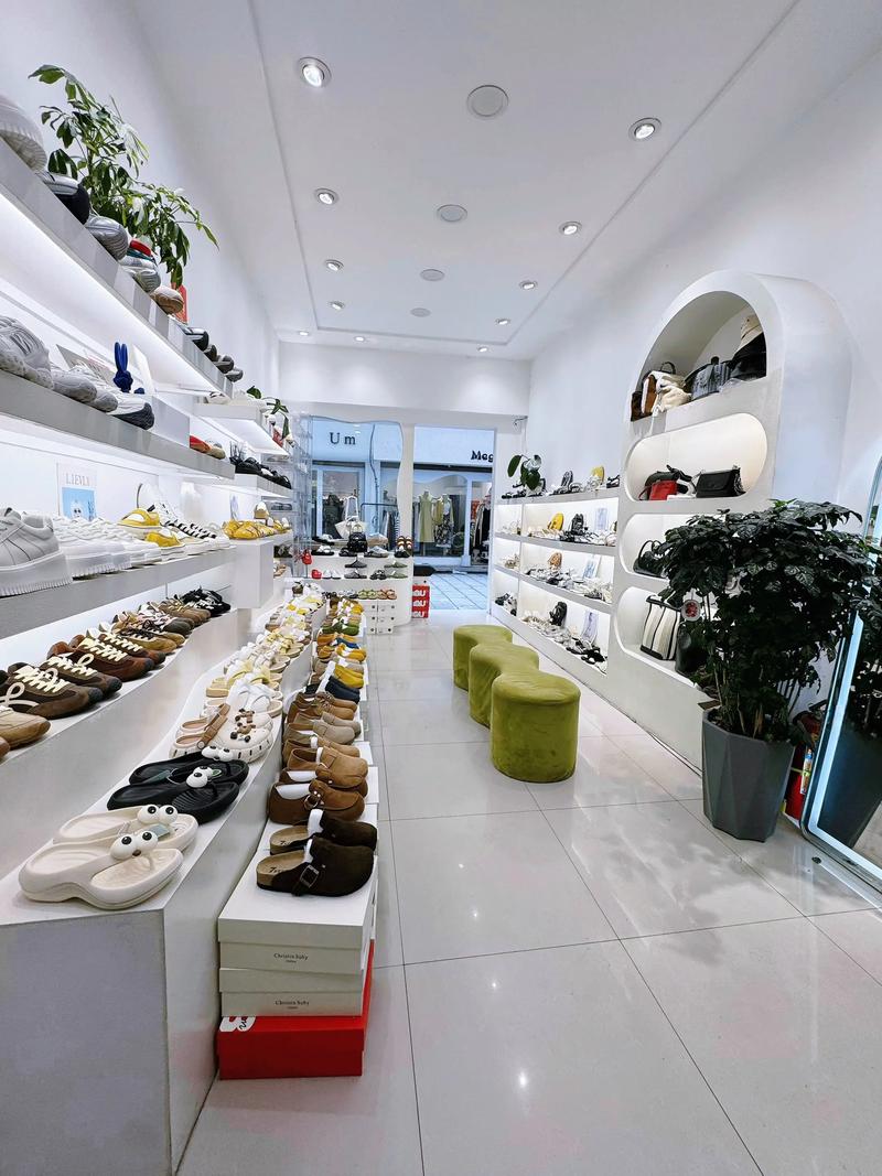 鞋子店都有哪些