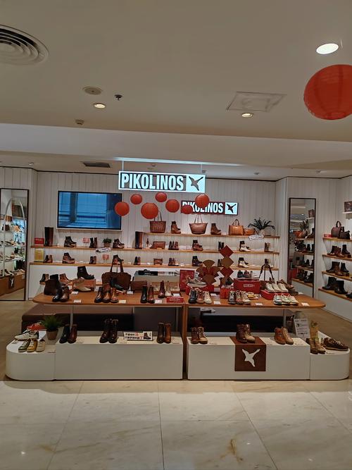 鞋子店都有哪些