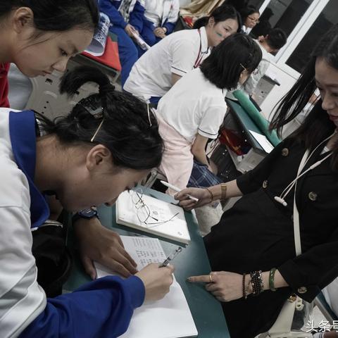 教务人员岗位职责具体有哪些？