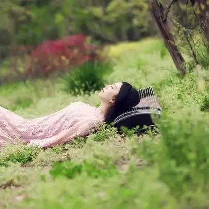 瑜伽销售岗位职责具体包含哪些核心任务？