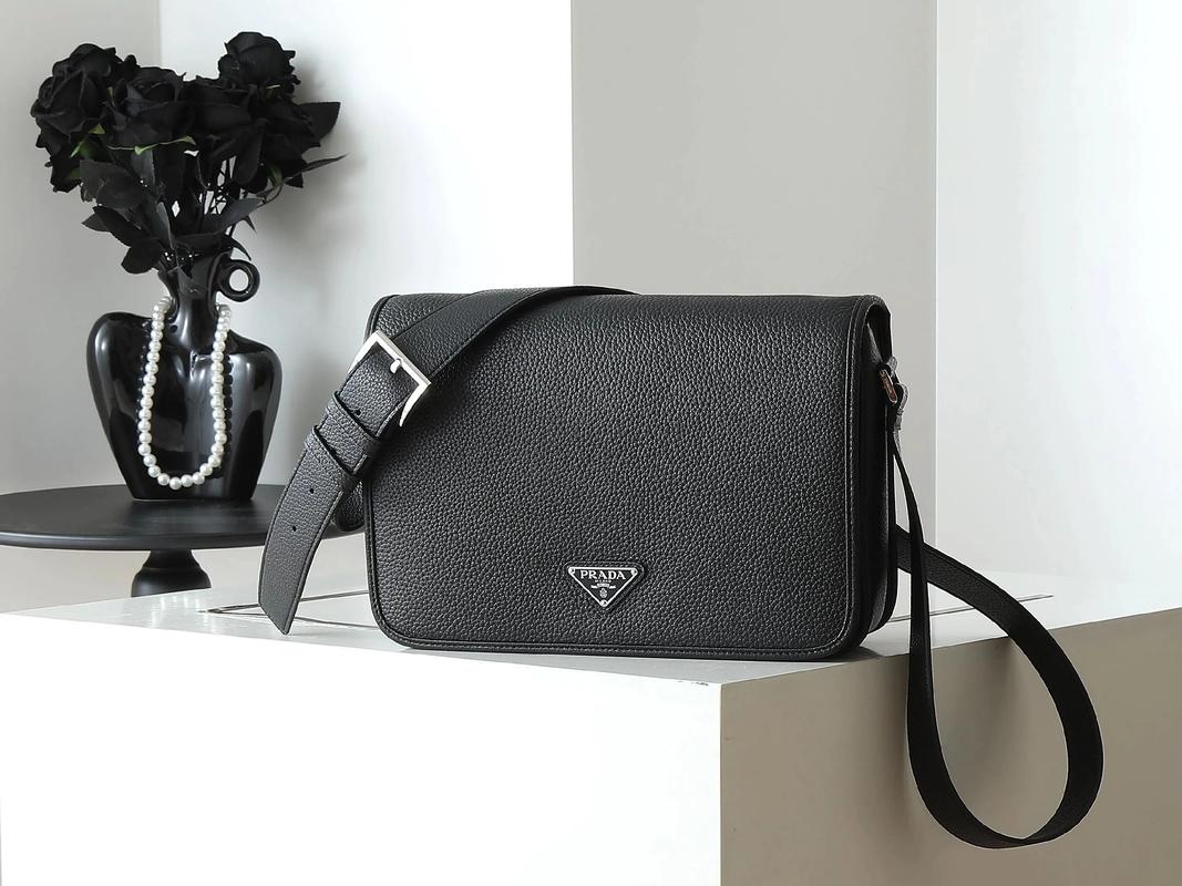 男二线皮包品牌有哪些