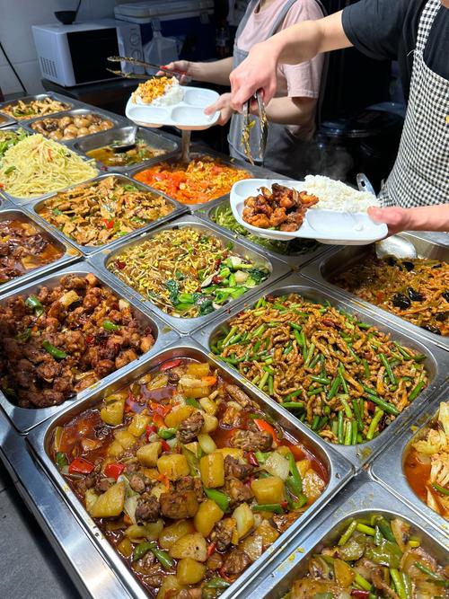 一般的盒饭有哪些菜