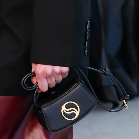 女装企业岗位职责具体有哪些？