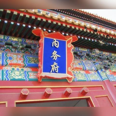 木匠岗位职责具体包含哪些核心工作内容？