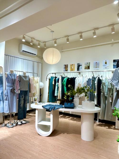 精品女装专卖店有哪些